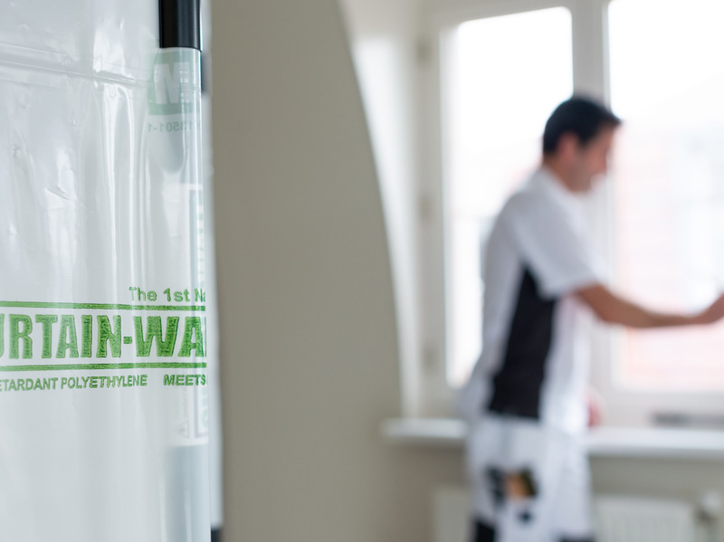 Curtain-Wall stofwand stofdicht schilder kwaliteit